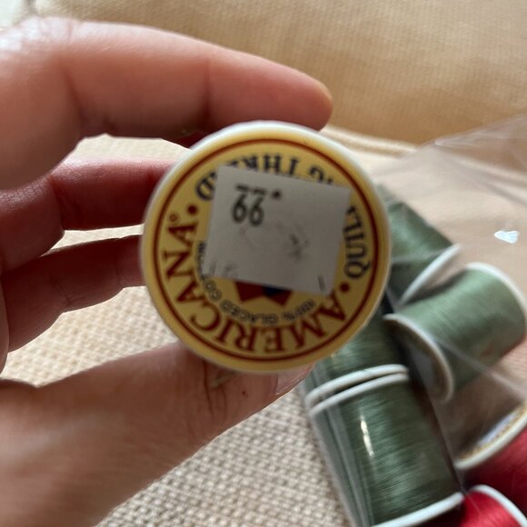 Americana Thread – 10 Spools (5 Holiday Red / 5 Olive Green) – New - Picture 2 of 8